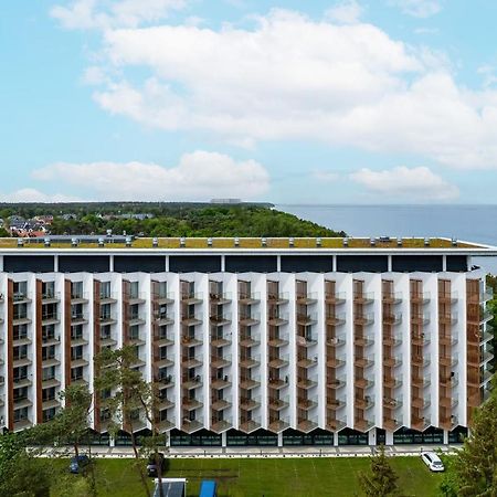 Pinea617 Seaview Apartment Поберово Екстериор снимка